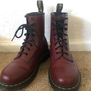 Doc Martens 1460 Cherry Red